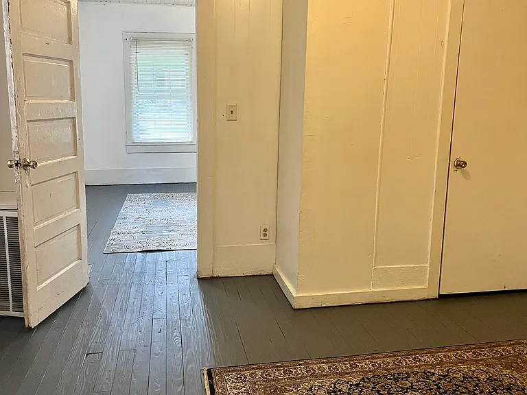 1214 E Jackson St #2 — Photo 2