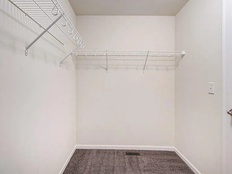 2895 Dillon Dr — Photo 29