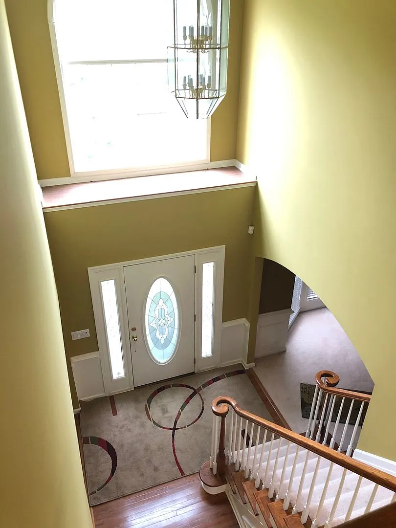 Fountain Crest 5 bed 4 full bath home in Conyers. — Photo 2