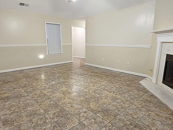 5th image of 5547 Ingleside Dr