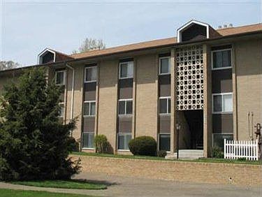 1st image of 10406 N Church Dr APT 415