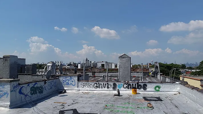 Rented by Signature Property Realty | media 25