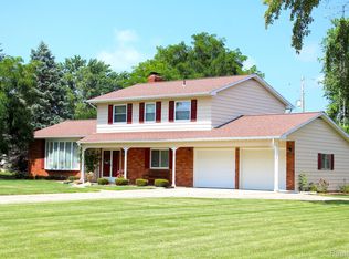6152 Lancaster Dr, Flint, MI