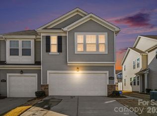 5608 Axil Ln, Charlotte, NC 28269