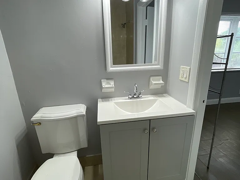 5605 Pinewood Ave — Photo 18