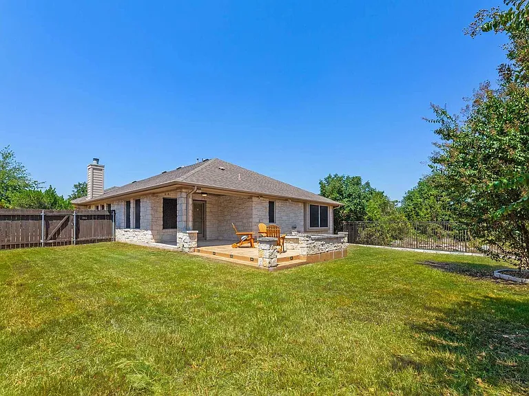 9424 Morgan Creek Dr — Photo 30