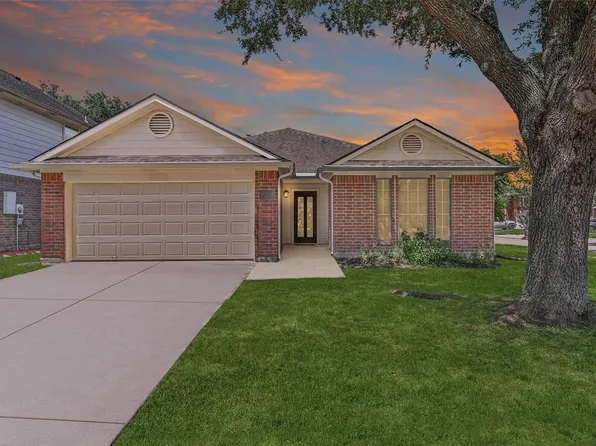 17031 Lighthouse View Dr, Friendswood, TX 77546
