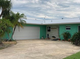 102 La Riviere Rd, Cocoa Beach, FL 32931