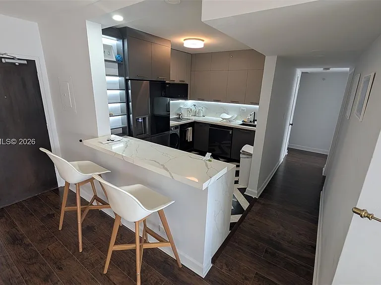 1500 Bay Rd #822S — Photo 8
