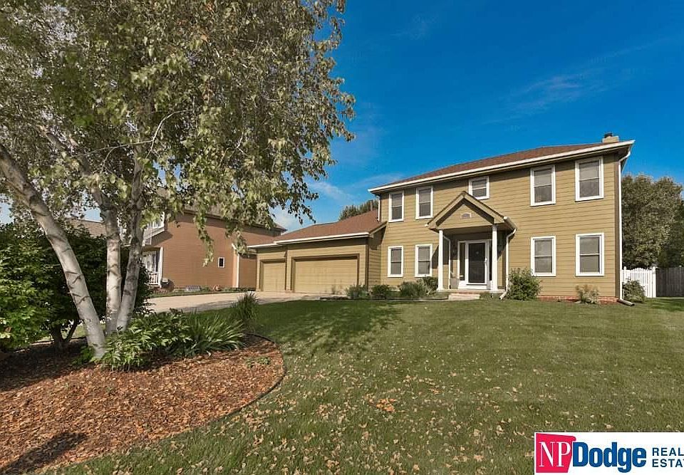 1st image of 5926 S 175th Avenue Cir