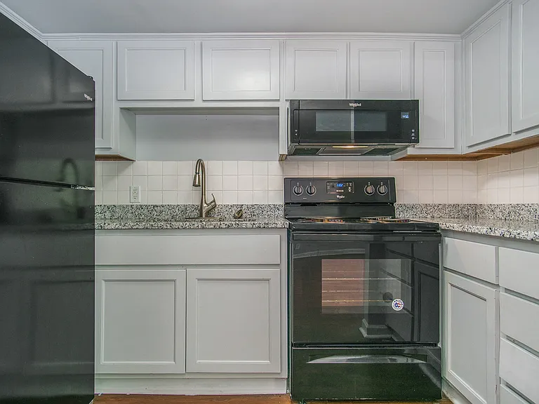 Ascent on 34th — Photo 10