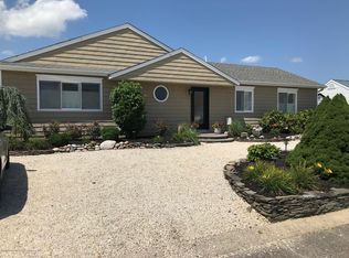 116 Arthur Dr, Manahawkin, NJ
