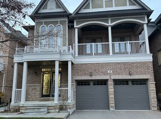 18 Beaconsfield Dr, Vaughan, ON L4H 4L5