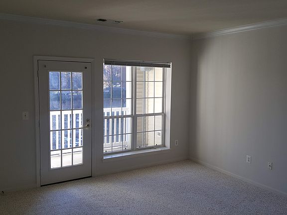 2nd image of 4551 Strutfield Ln APT 4209