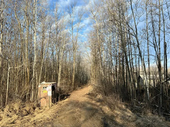 3237 Meadowview Rd, Brainerd, MN 56401