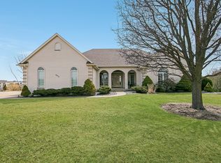 2917 E 45th Ct, Davenport, IA 52807