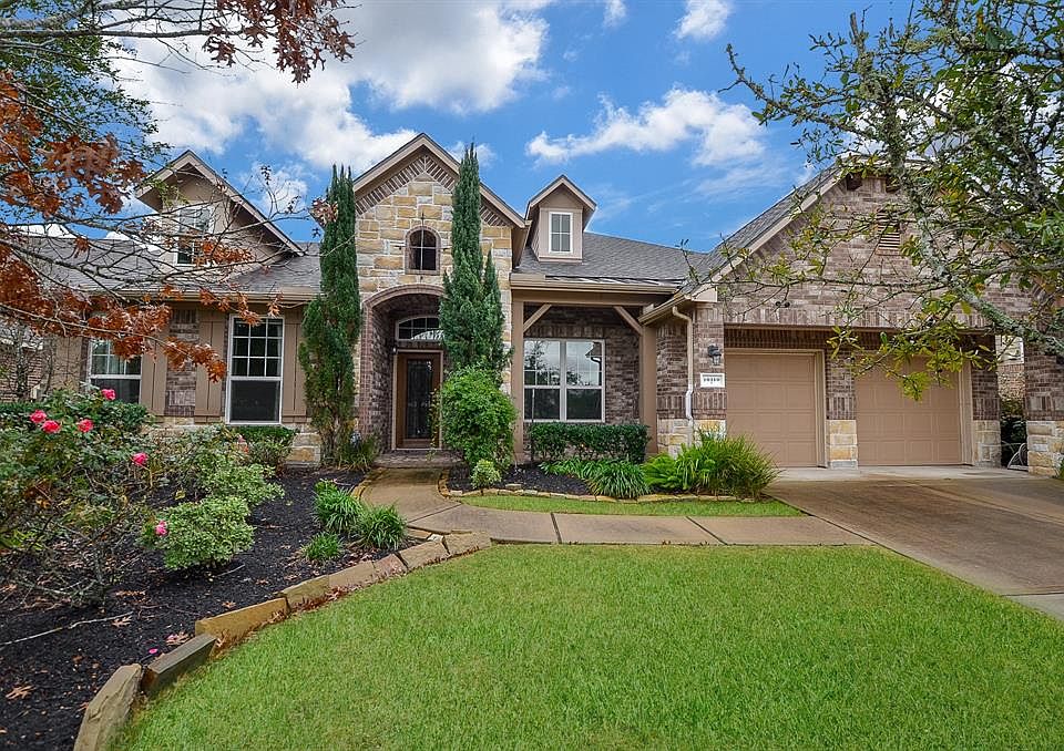 1st image of 10110 Oak Motte Dr