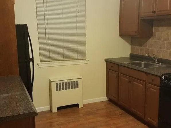 607 Montgomery St #8, Laurel, MD 20707