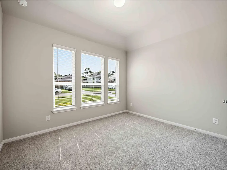 3919 Sugardale St — Photo 17