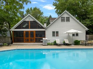 16325 1st St, Union Pier, MI 49129