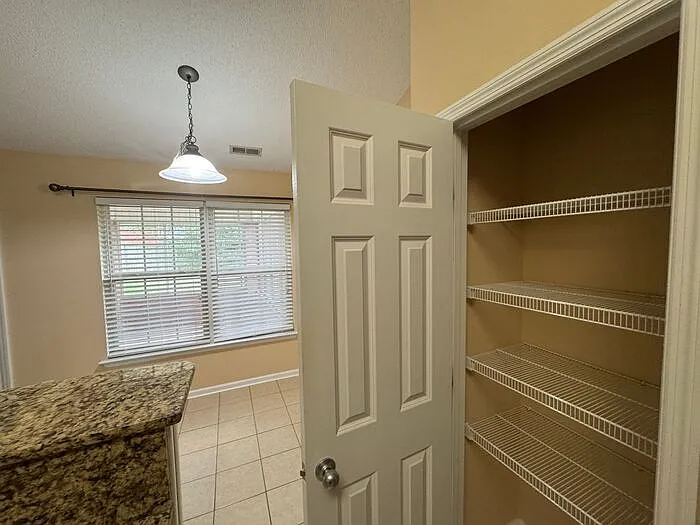 137 Clover Ridge Dr — Photo 19
