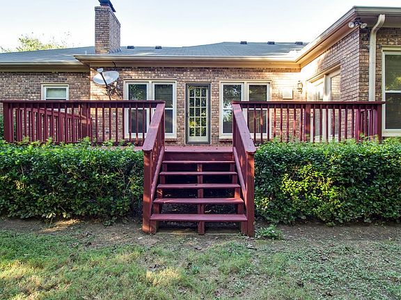 4th image of 3023 Bridlewood Trl