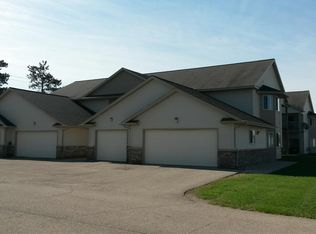 912 20th St #2, Prairie Du Sac, WI 53578