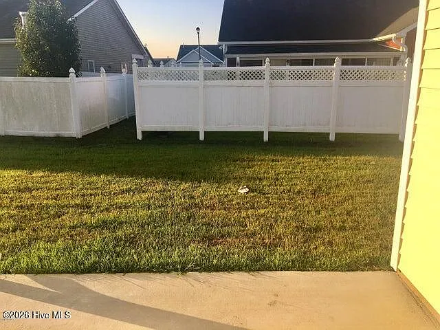 3 bed, 2.5 bath, $1,525 — Photo 3