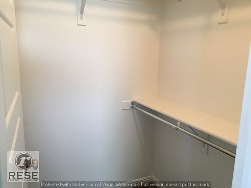 4th image of 128 E Water Ln