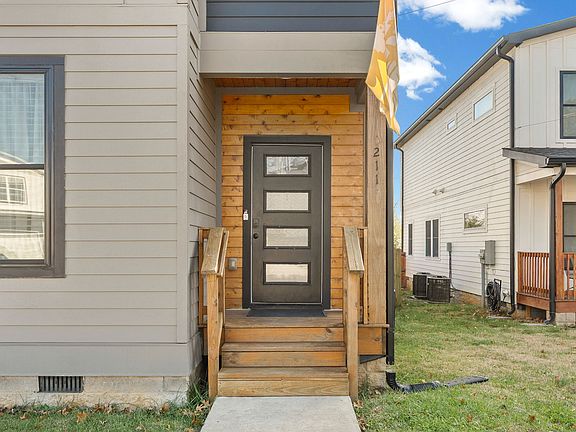 2nd image of 211 Eisenhower Dr