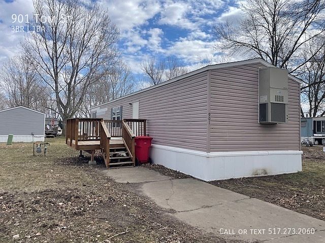 901 Tom St, Vermillion, SD 57069 | Zillow