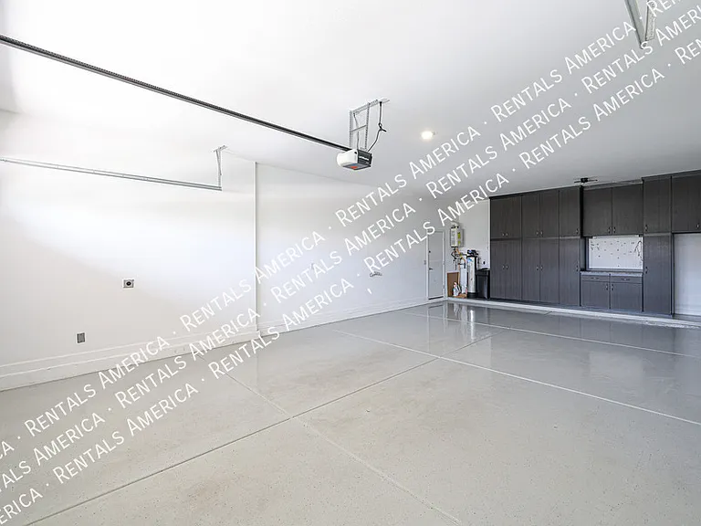 1829 E Saguaro Park Ln — Photo 111