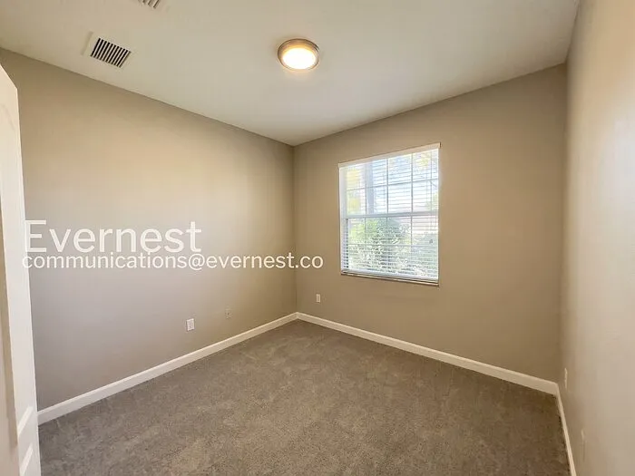 11211 Flora Springs Dr — Photo 14