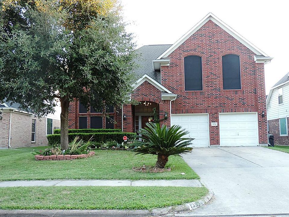 1st image of 13934 Oleoke Ln