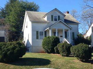 216 N Madison Rd, Orange, VA 22960