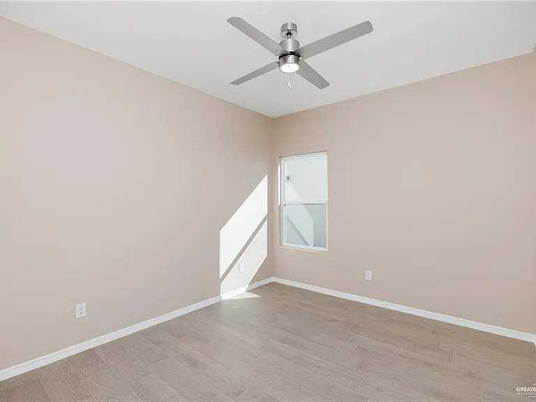 914 N Spruce St #4 — Photo 5