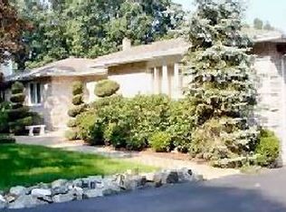 233 Webster Dr, Wayne, NJ 07470