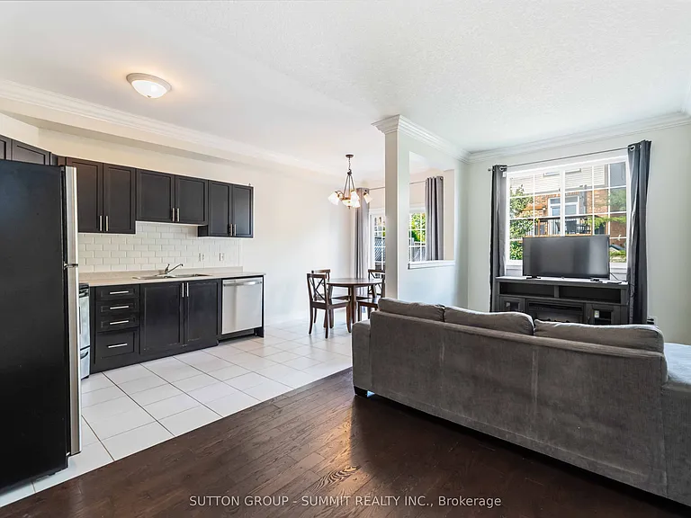 74 Cole St — Photo 4