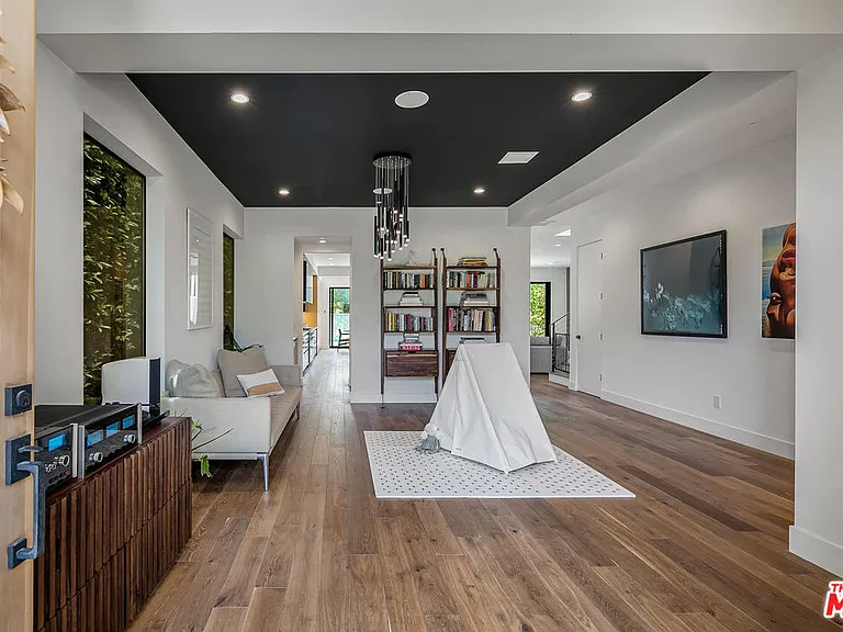 1037 Palms Blvd — Photo 21