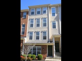 6056 Aster Haven Cir #125, Haymarket, VA