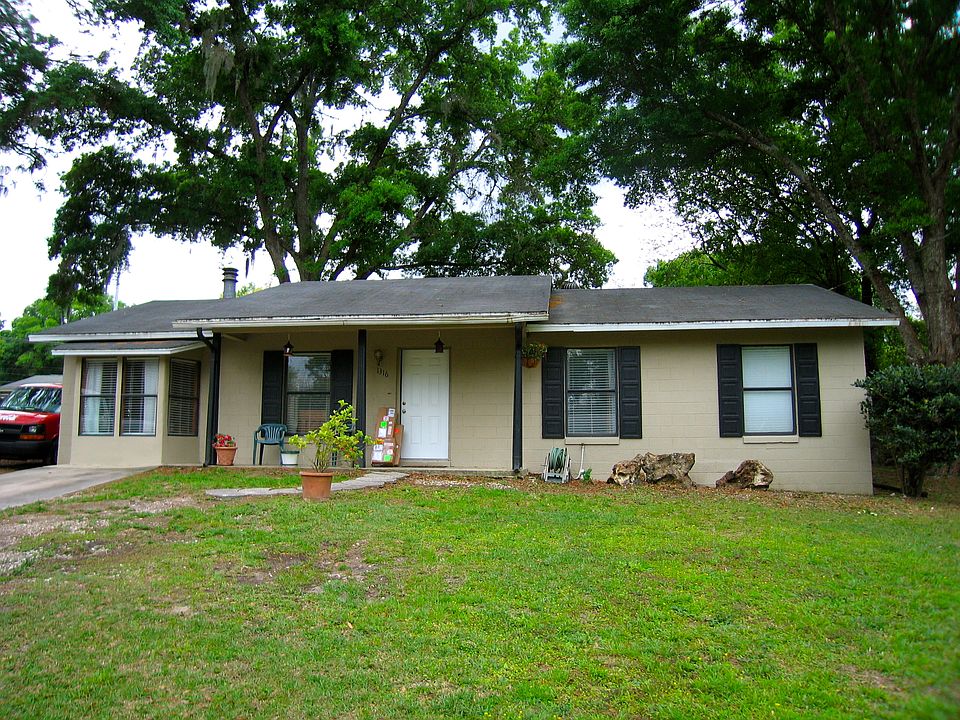 1st image of 1316 NE 20th St