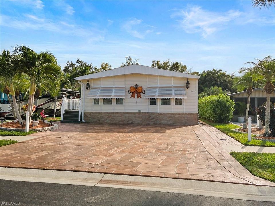 1st image of 1203 Silver Lakes BLVD