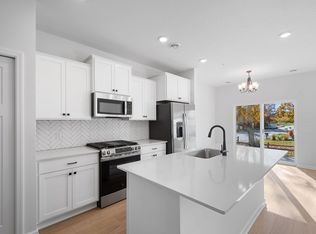 1536 Trellis Ln, West Saint Paul, MN 55118