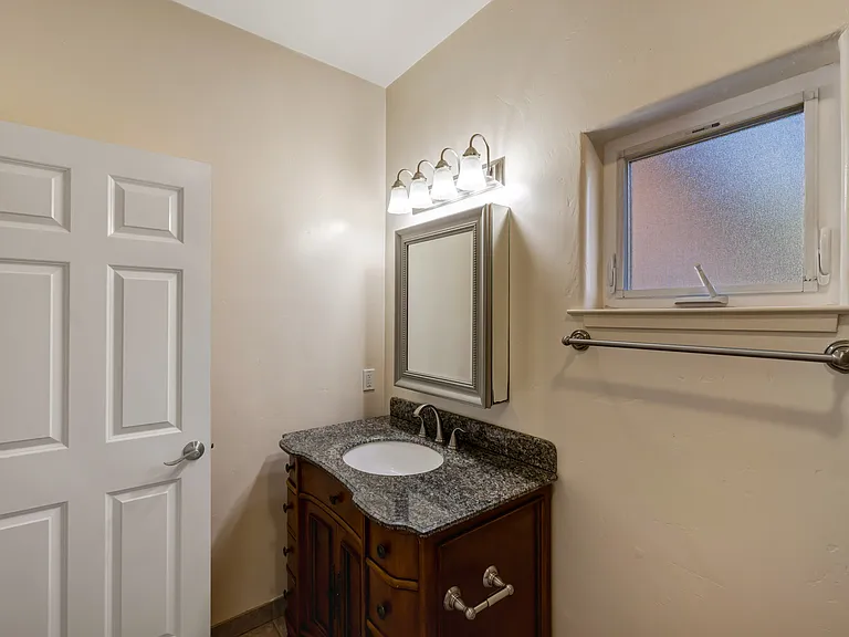 414 Larkin St #17 — Photo 13