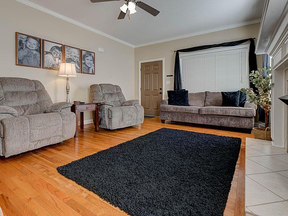 4th image of 106 Furlong Ct