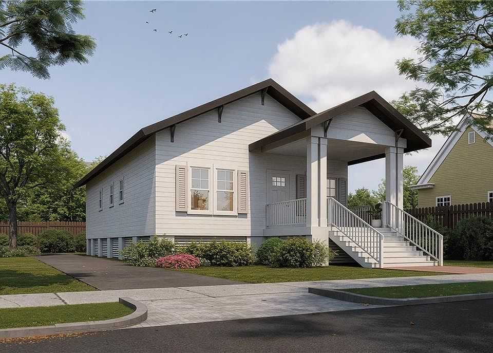 1st image of 1010 Texas St