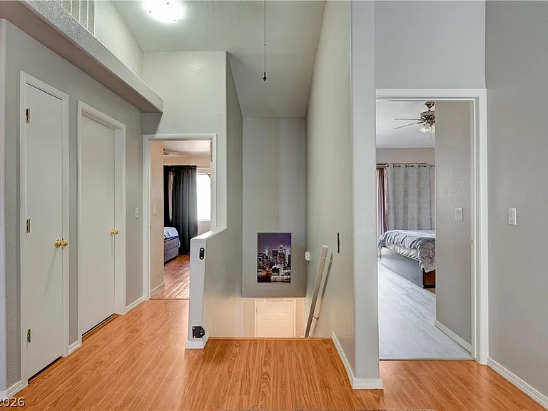 2050 Los Feliz St #183 — Photo 33
