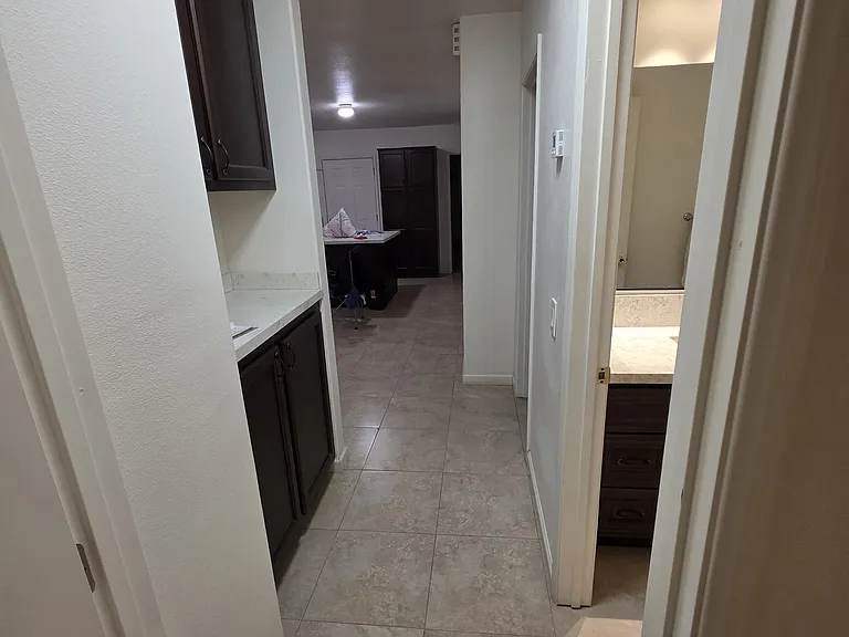 770 E 12th St #770 — Photo 16