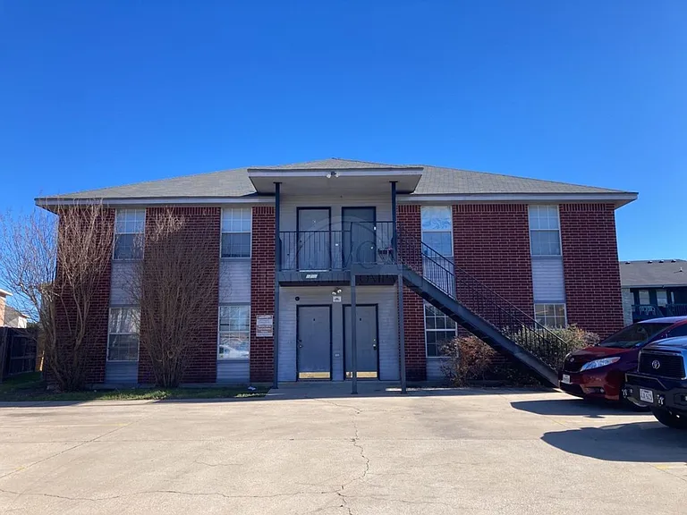 1709 Spring Rose, Killeen — Photo 2