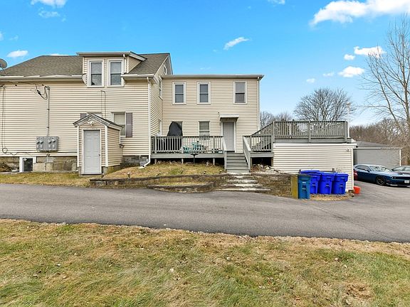 4th image of 76 Plain St
